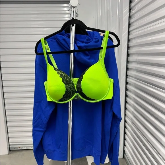 Lane Bryant | Cacique Neon Green Lace Trim Bra | size 44D - Picture 2 of 5